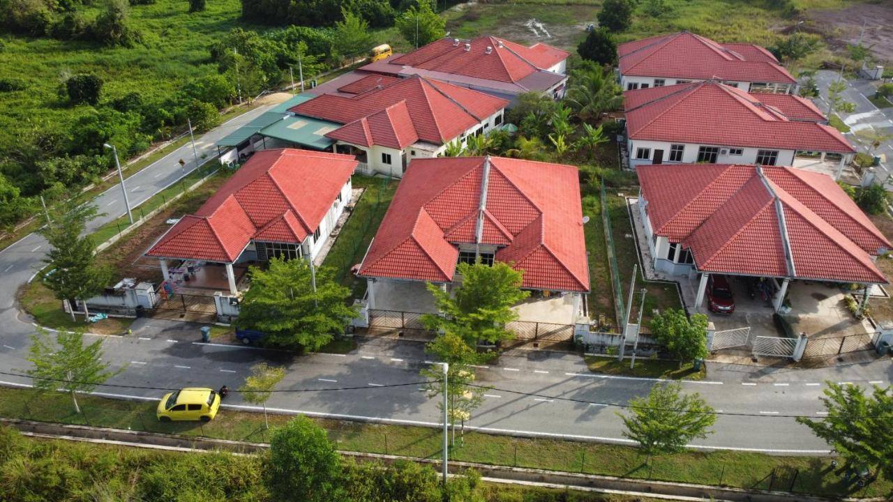 Patin Guest House @Desa Telok Ira, Temerloh Pahang Kampong Paya Kerinau Bagian luar foto