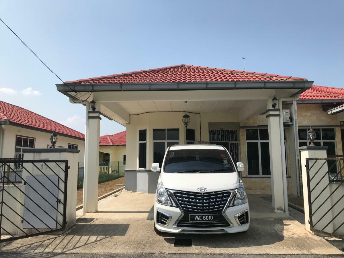 Patin Guest House @Desa Telok Ira, Temerloh Pahang Kampong Paya Kerinau Bagian luar foto
